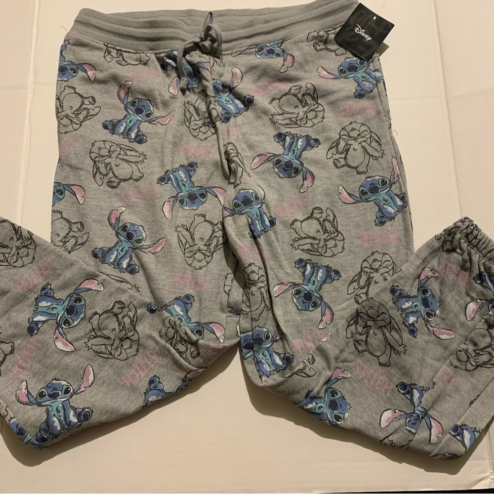 Stitch Sweat by Disney Size XL runs like a Large Blue and Gray